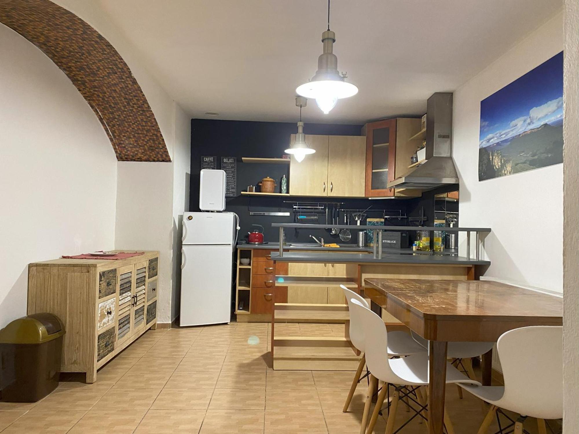 Cozy Garden Apartment In The Heart Of Praga Esterno foto